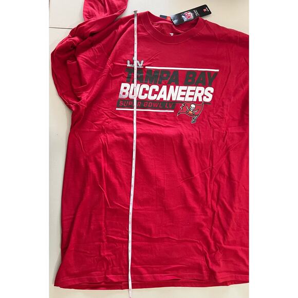 NFL Super Bowl LV Bucs Men's Team Roster Long Sleeve RED NWT SIZE XL - Picture 9 of 9